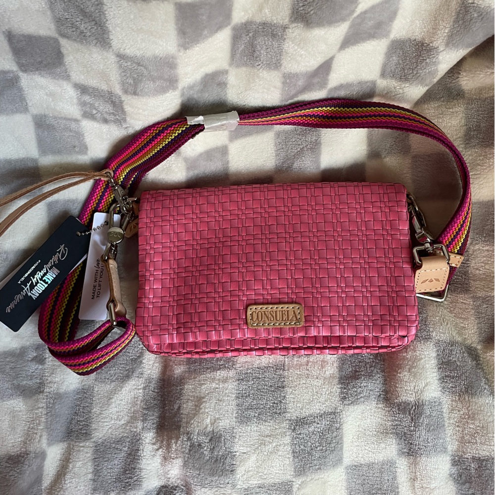 Consuela ‘Pink’ Woven Uptown Crossbody New with tags - Picture 5 of 6